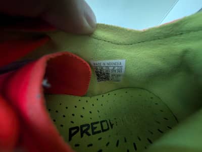 Adidas turf shoes. (100% original)