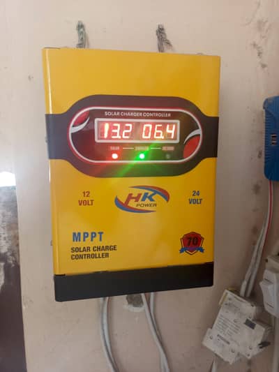 HK MMPT solar charge controller  for sale 10/10