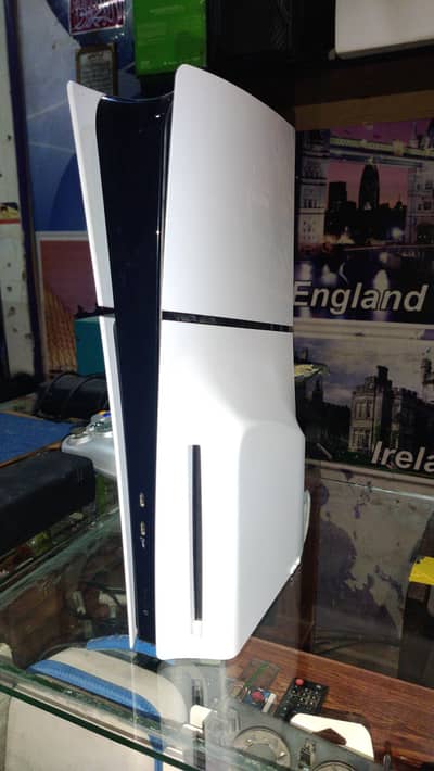 PS5 SLIM