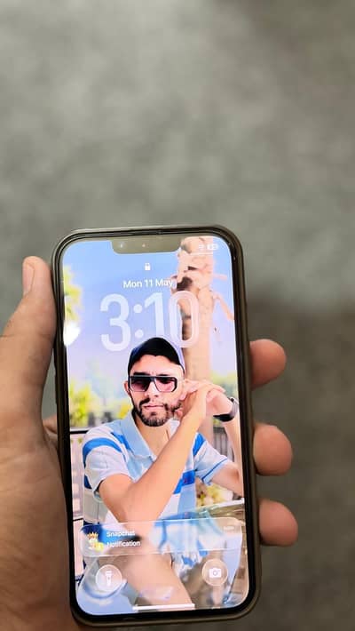 simple iPhone 14