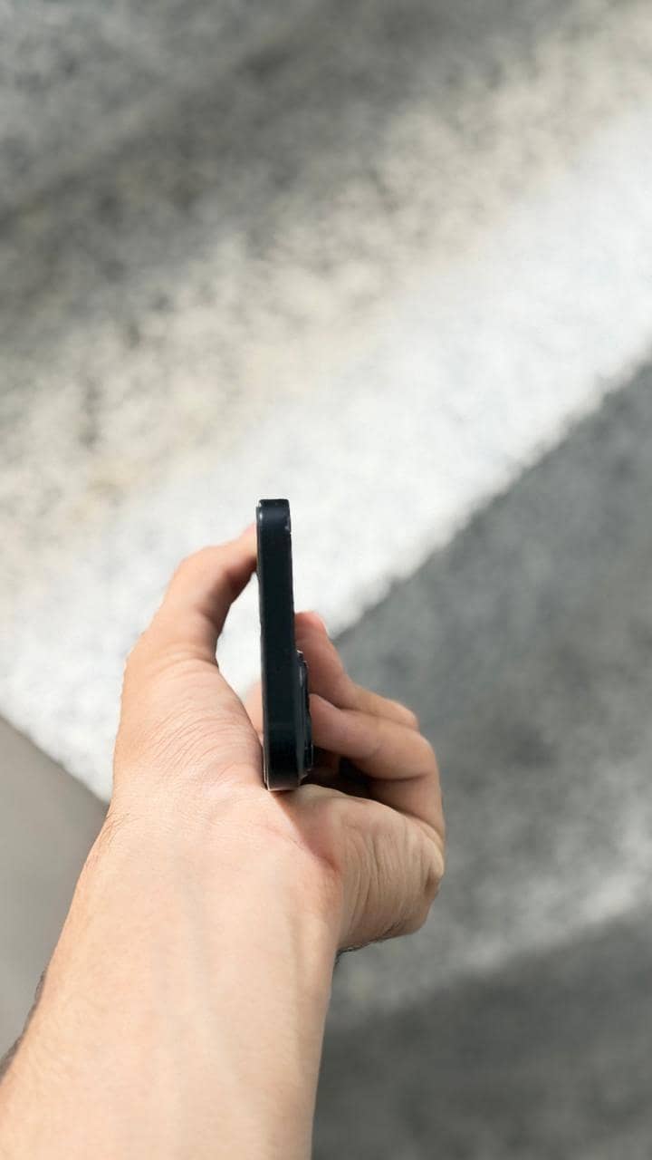 simple iPhone 14 5