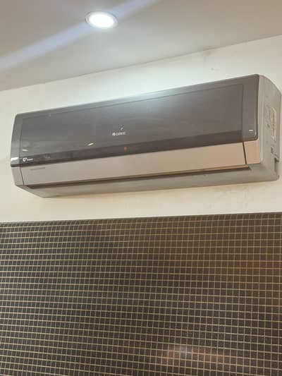 Gree G10 DC inverter for sale in Good Condition