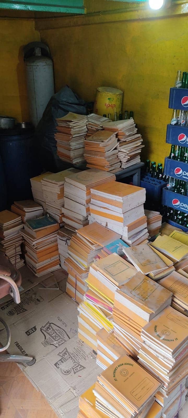 Note book / Copies 0