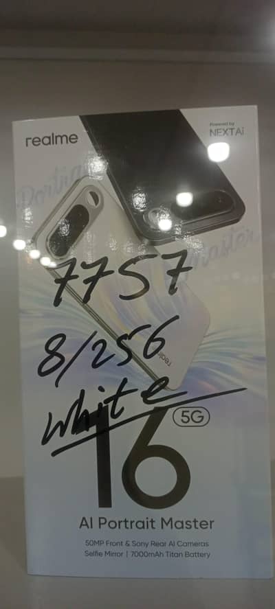 Realme A16 5G white  8/256