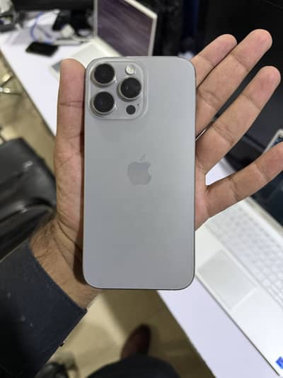 Apple iPhone 15 Pro Max Jv