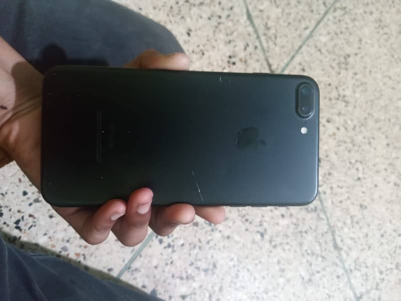apple iphone 7 plus 3