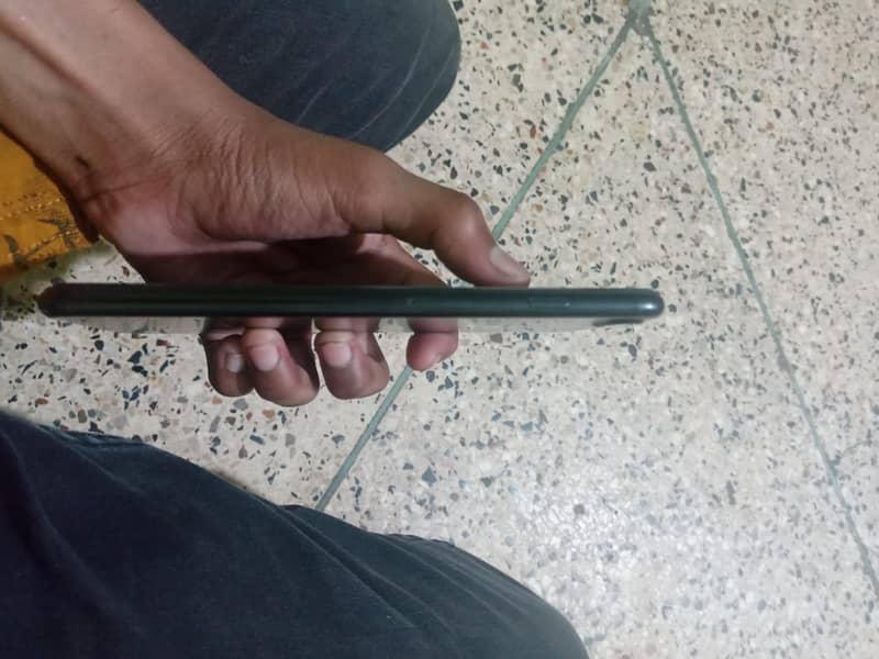 apple iphone 7 plus 4