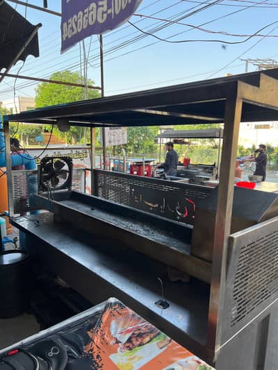 BBQ counter for sale new condition 2 months used