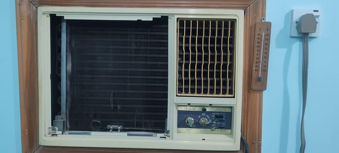 1.5 ton genral windows Ac