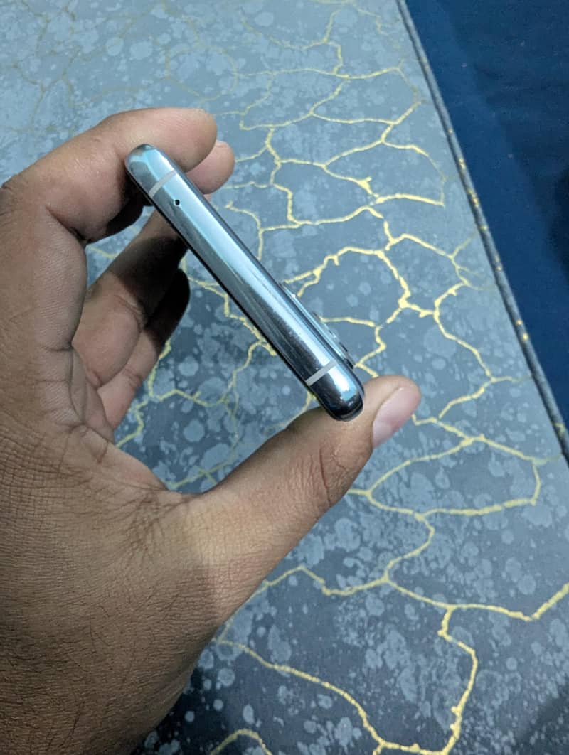 One Plus 9 Pro 1