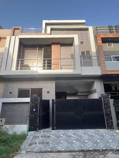 A House Of 3 Marla In Lahore