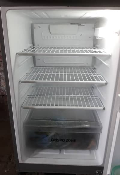 PEL Life Pro Refrigerator 13 month use hay in 9 year's warranty may ha