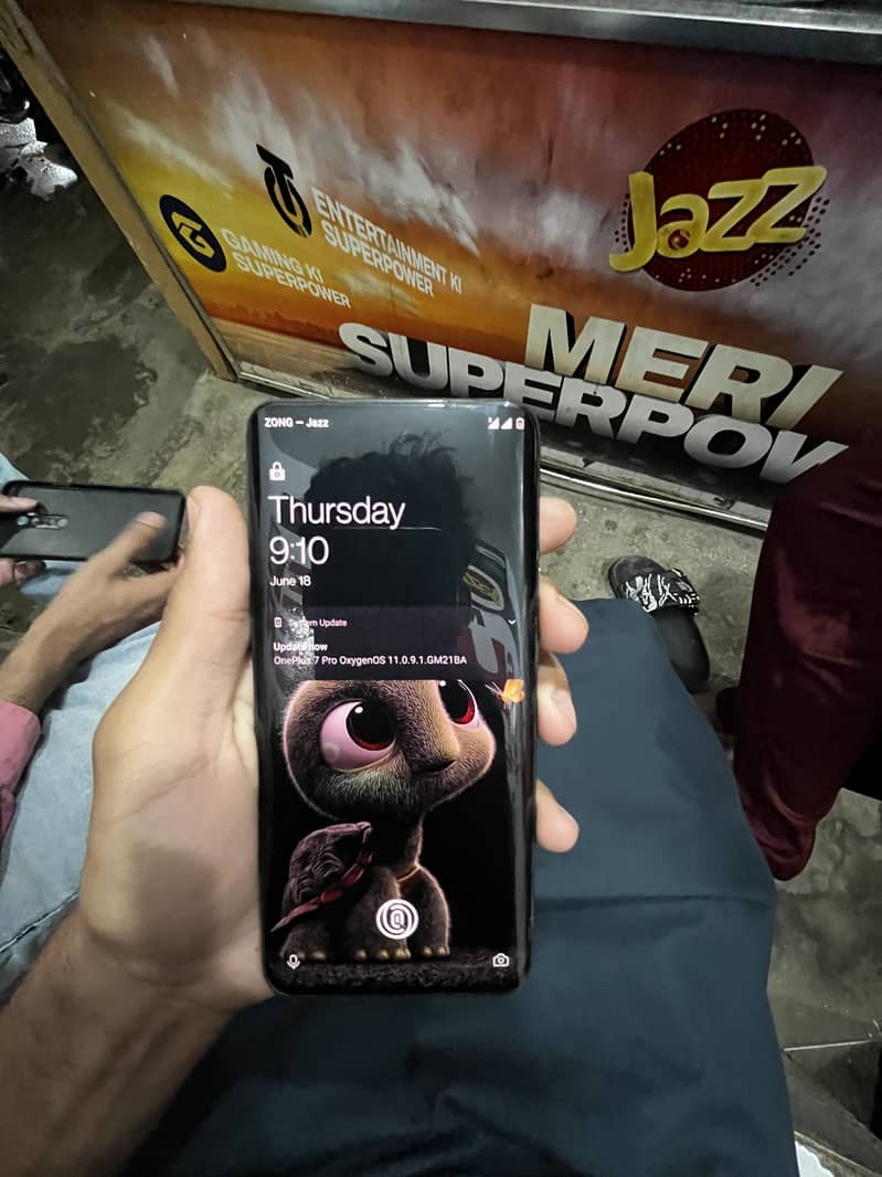 One Plus 7 Pro 5
