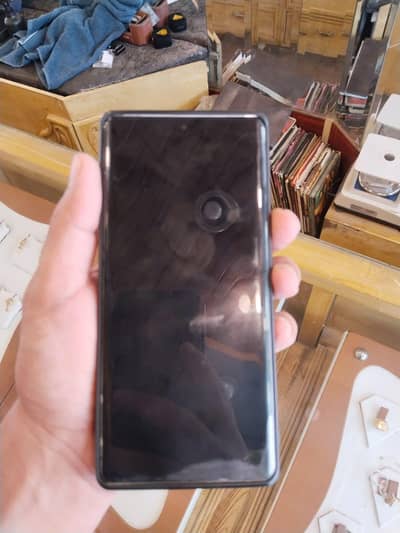 Google Pixel 6 Pro. . . Exchange possible I phone or Samsung