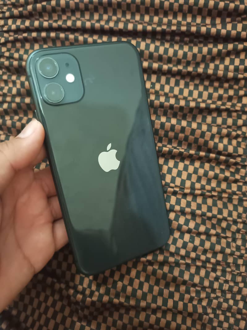 Apple iPhone 11 0