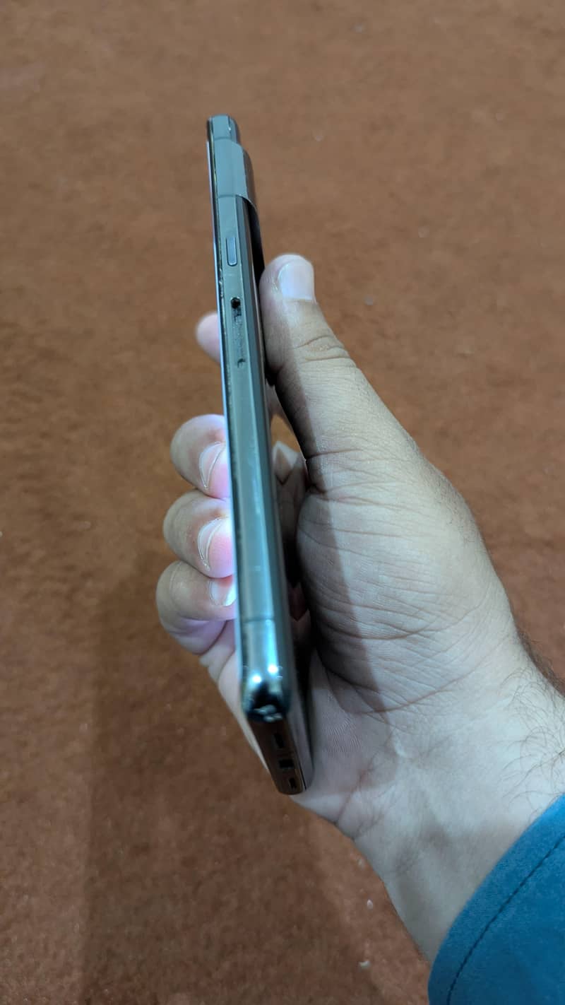 Google Pixel 7 Pro 6