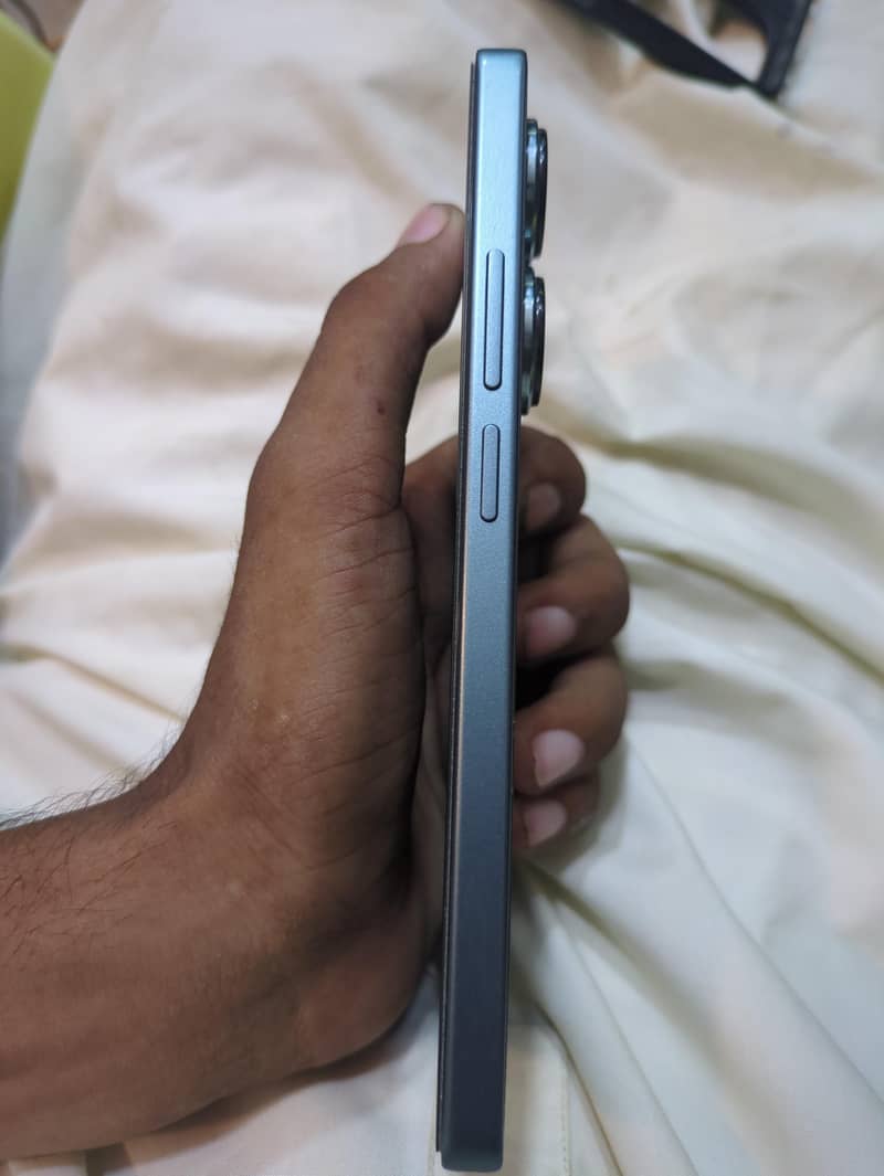 Xiaomi Redmi Note 13 Pro 5