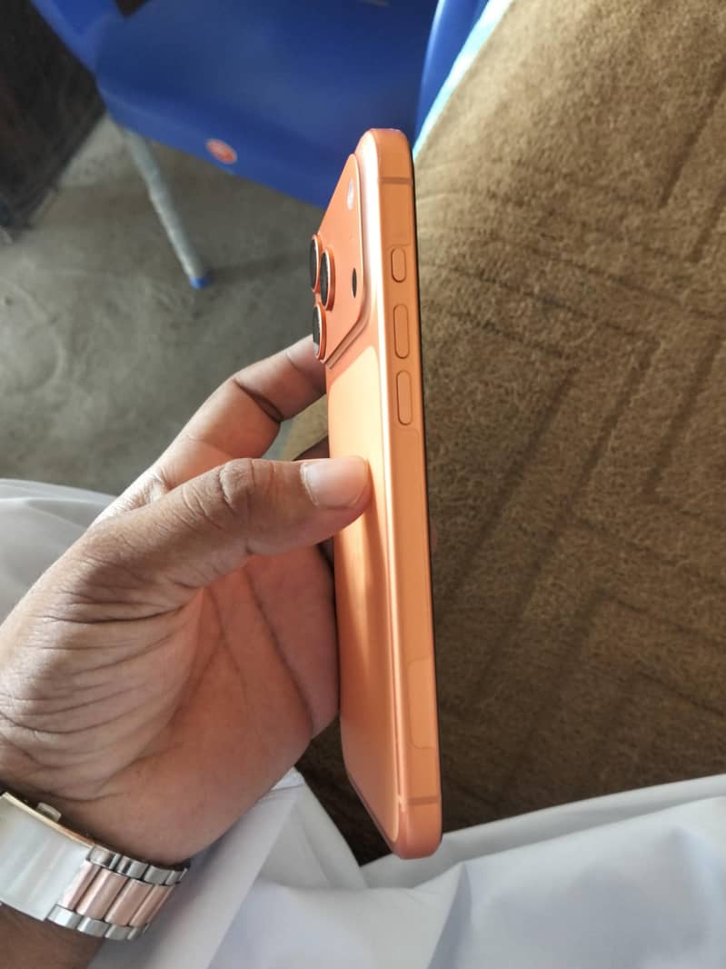 Apple iPhone 17 Pro Max 2