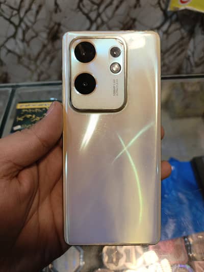 Infinix Zero 30