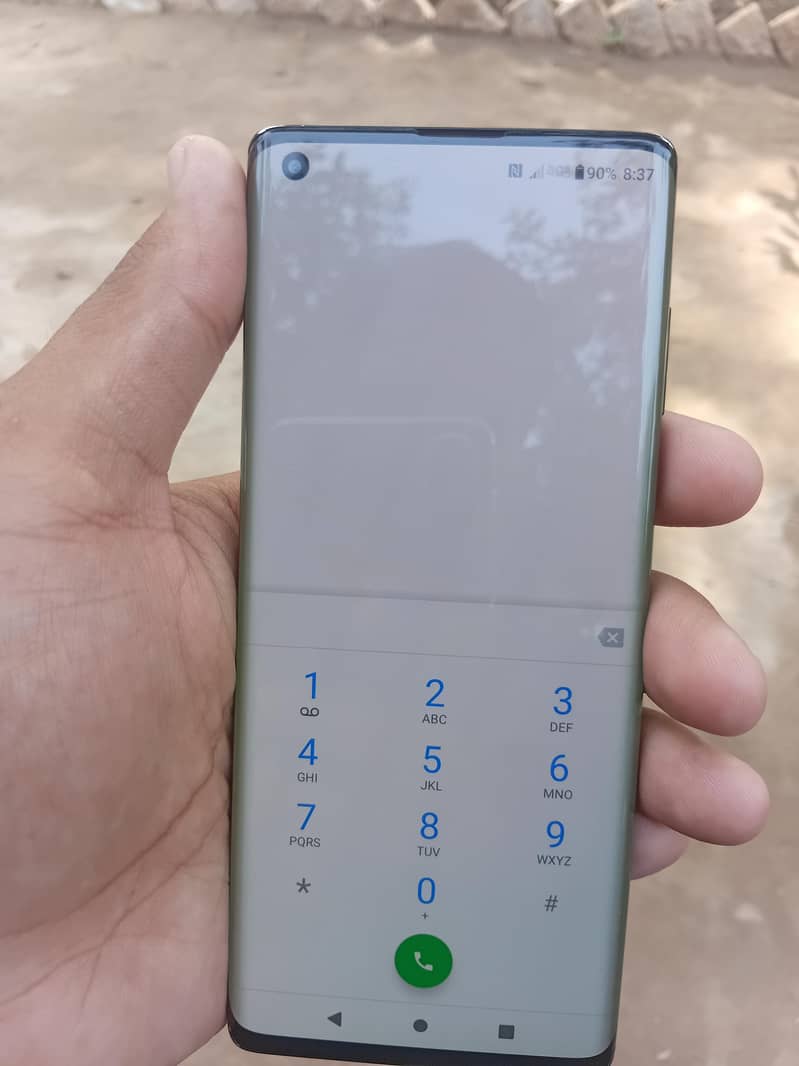 Motorola Edge Plus 0