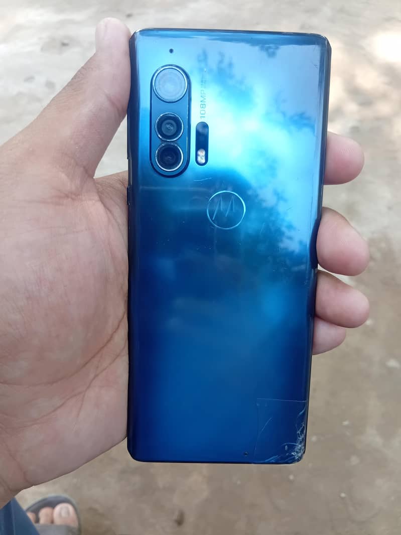 Motorola Edge Plus 5