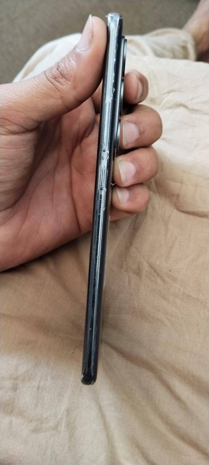 Tecno Spark 40 pro plus 3