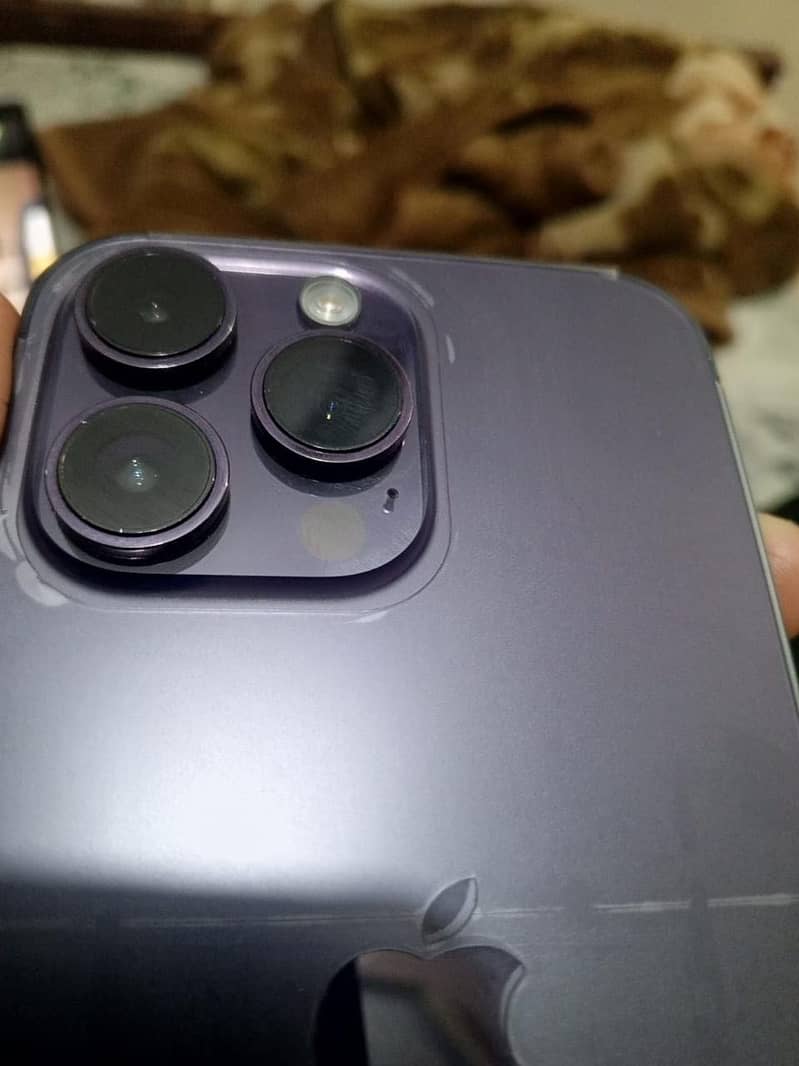 Apple iPhone 14 Pro Max 3