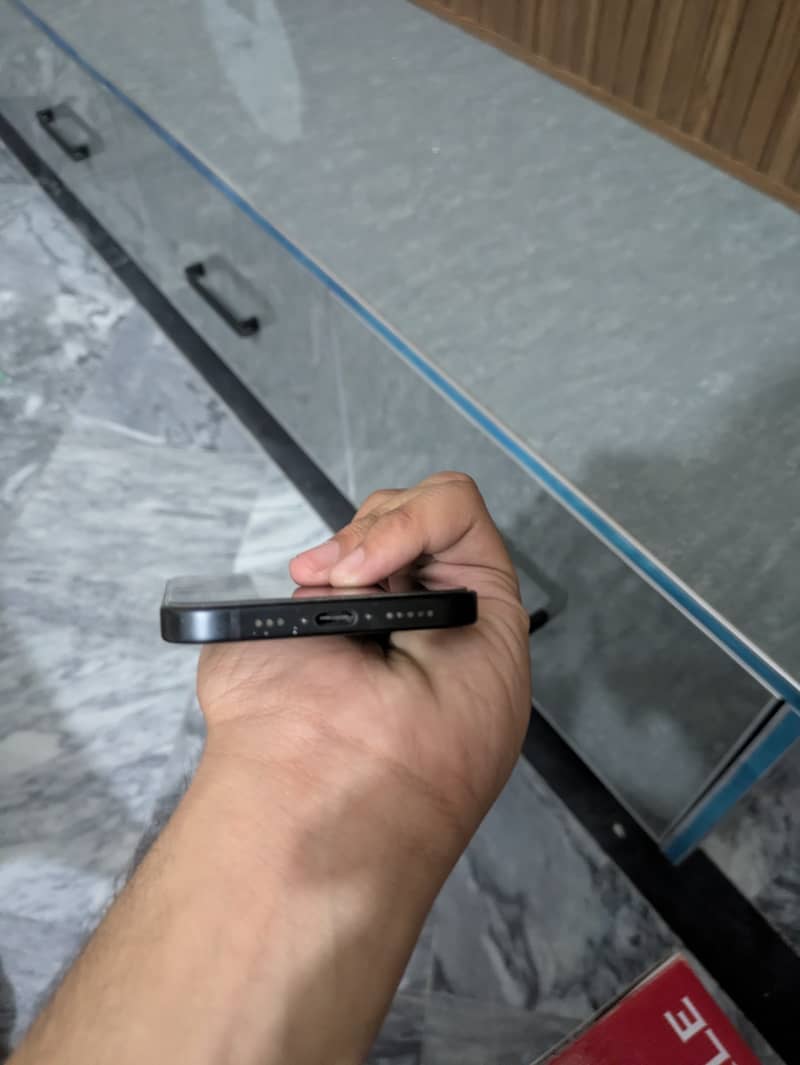 Apple iPhone 15 Exchange possible 1