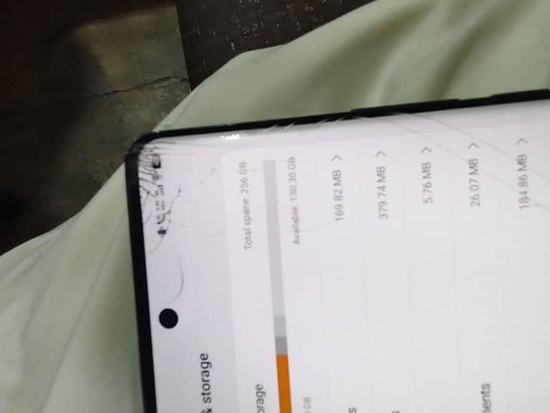 Vivo V30 3