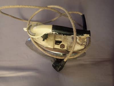 Vintage Retro Electric Iron - Classic Collectible Piece
