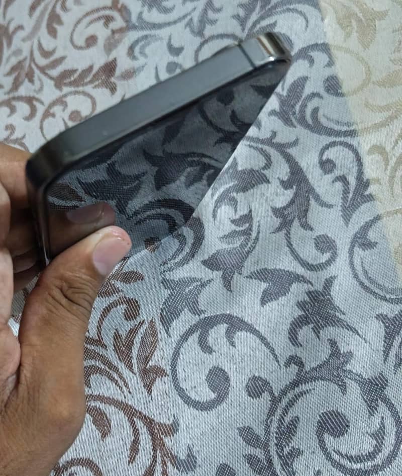 Apple iPhone 13 Pro jv 5