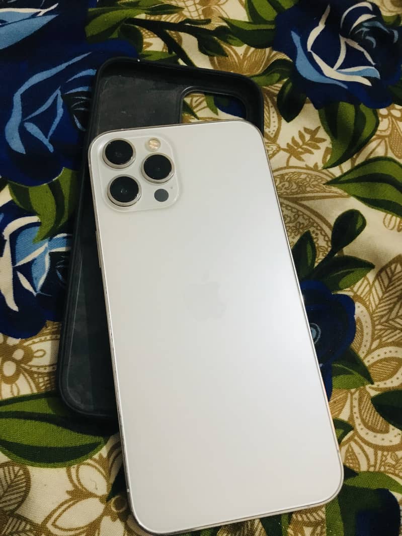 Apple iPhone 12 Pro Max 0