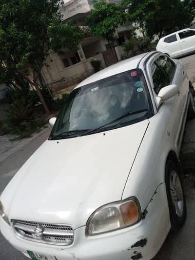 SUZUKI  BALENO JXR 2004 Model