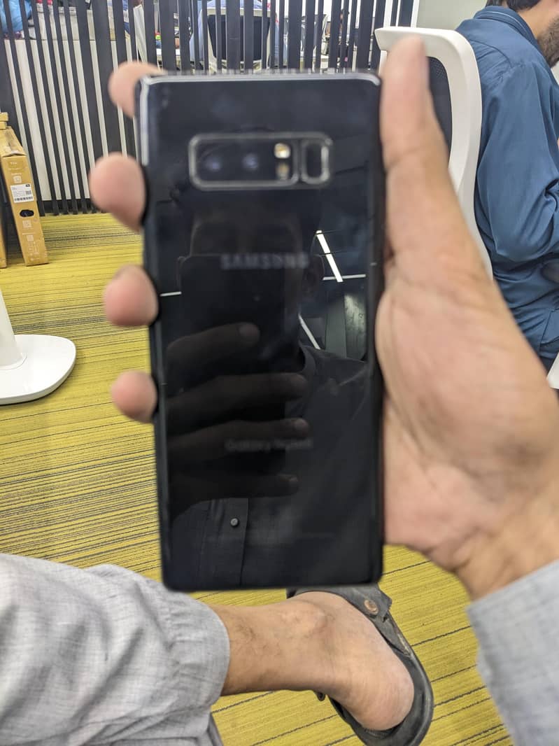 Samsung Mobile Note 8 3
