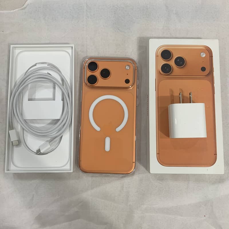 iPhone 17 Pro Max 256GB Box Pack 10/10 | Scratchless 0