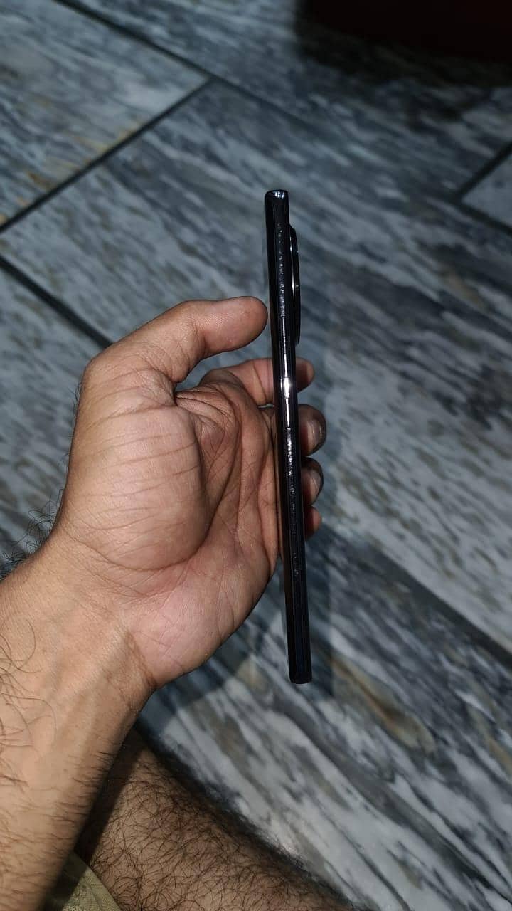 Tecno Spark 20 Pro Plus 4