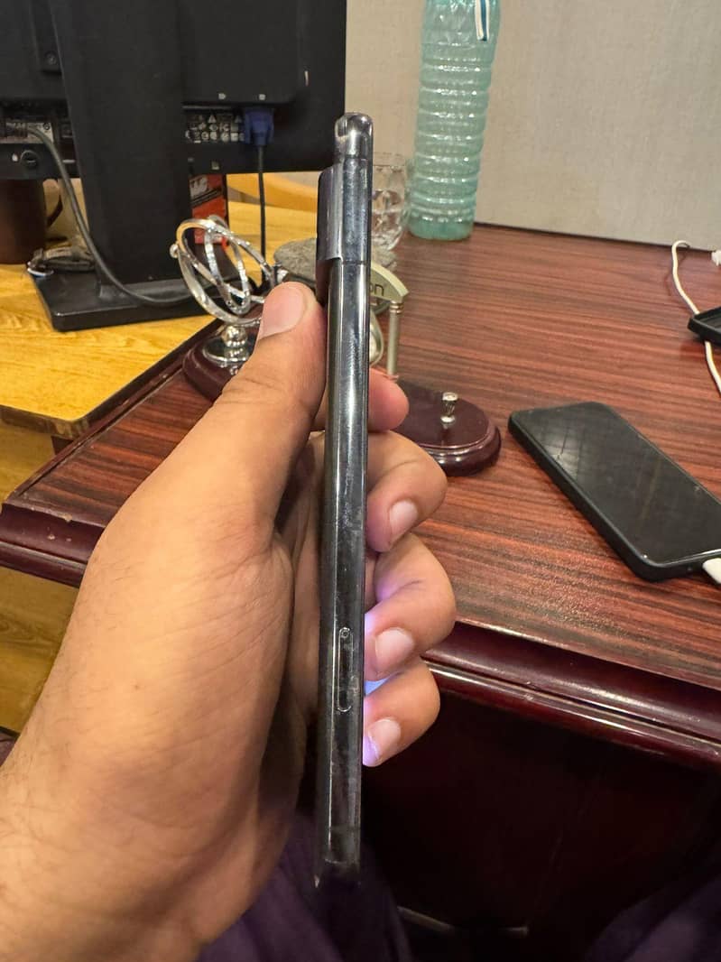 Google Pixel 8 Pro 3