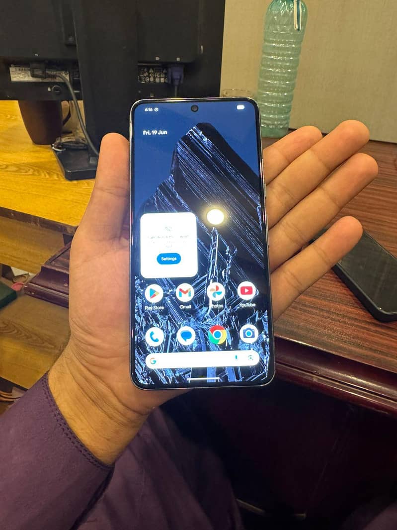 Google Pixel 8 Pro 4