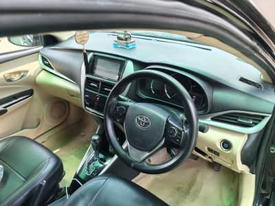 Toyota Yaris 2020/full option1.5