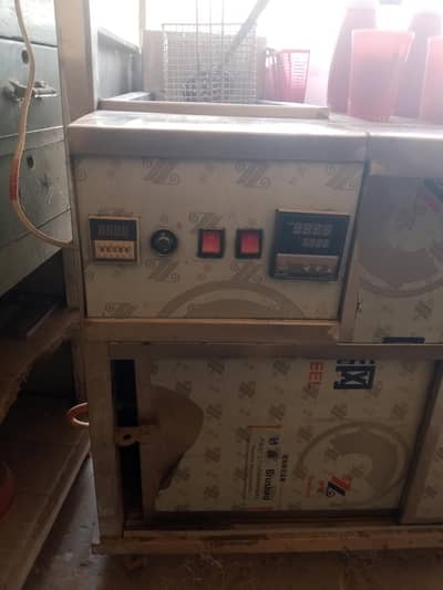 Urgent sell fast food shop all accessories Hotplate plus fryer counter
