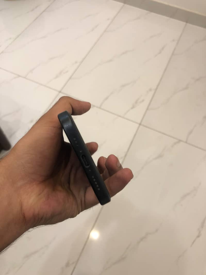 Apple iPhone 15 1