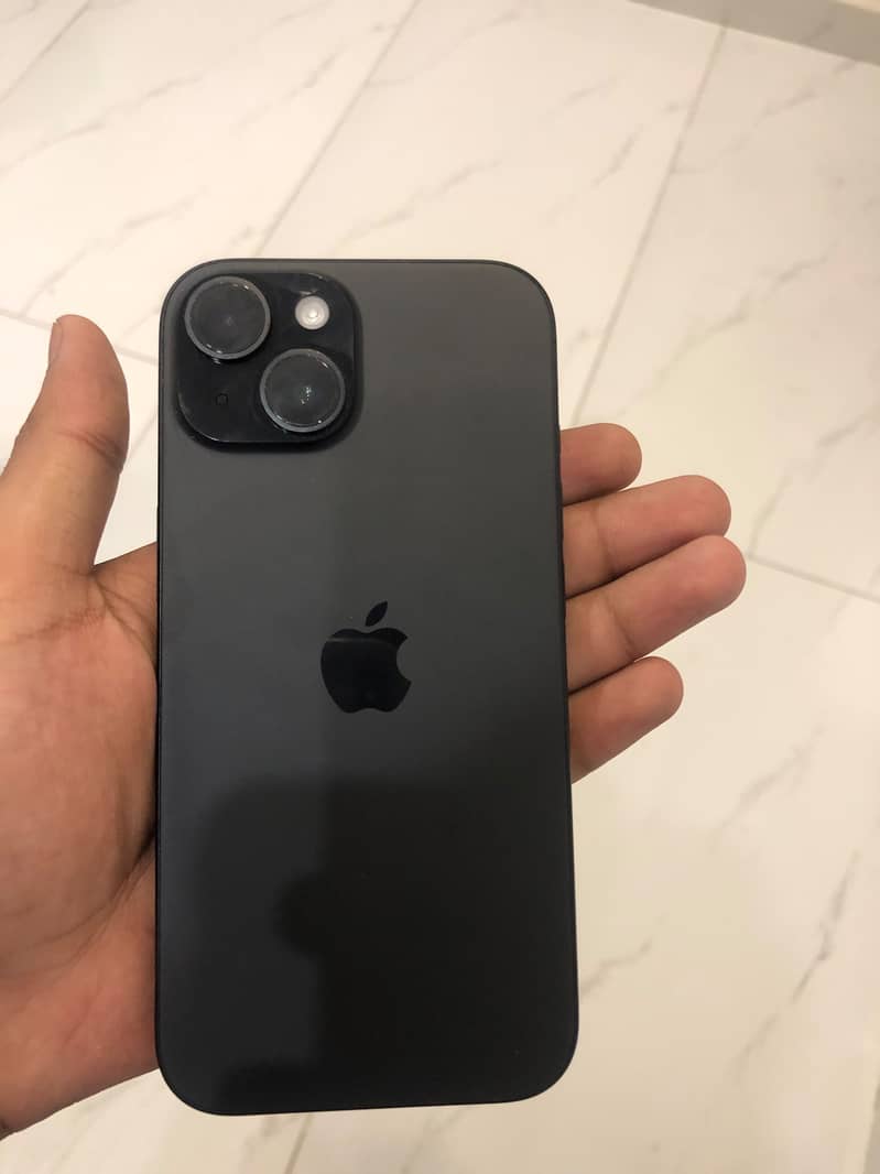 Apple iPhone 15 6