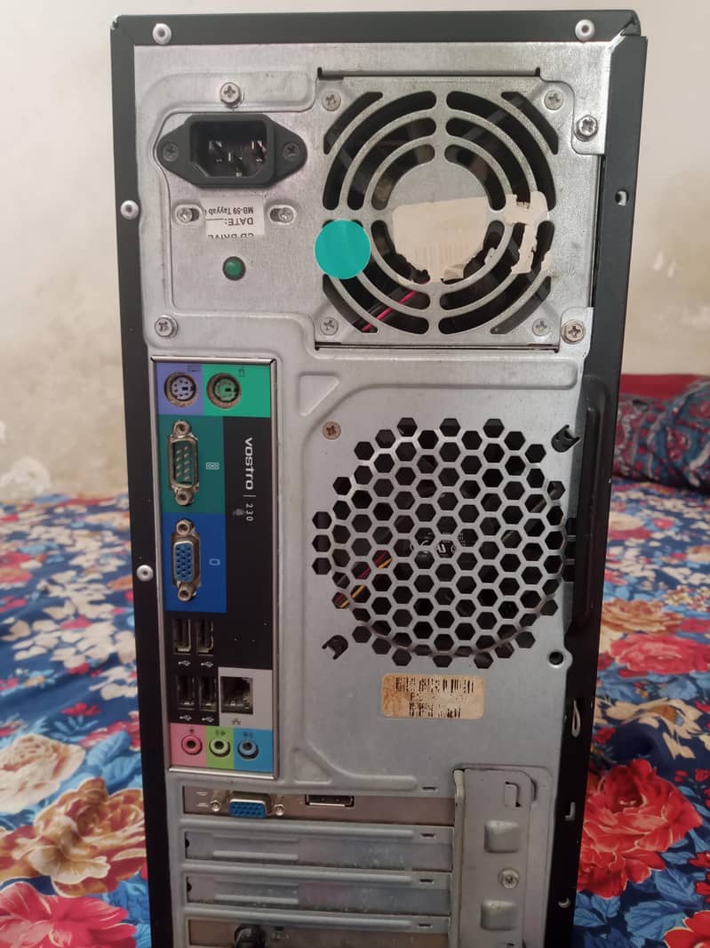 DELL COMPUTER 4