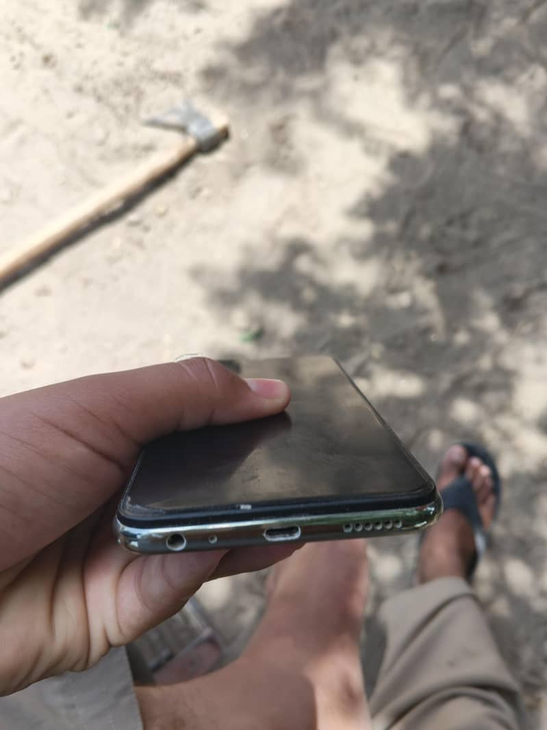 Vivo Y17 5