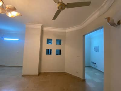 Book A On Excellent Location Flat Of 2750 Square Feet In F-11