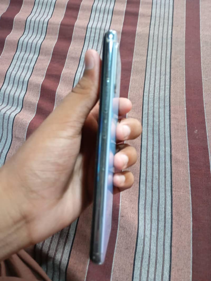 Vivo S1 4