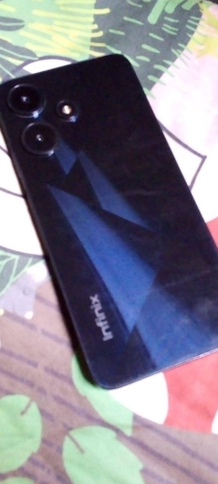 Infinix Hot 30i 0