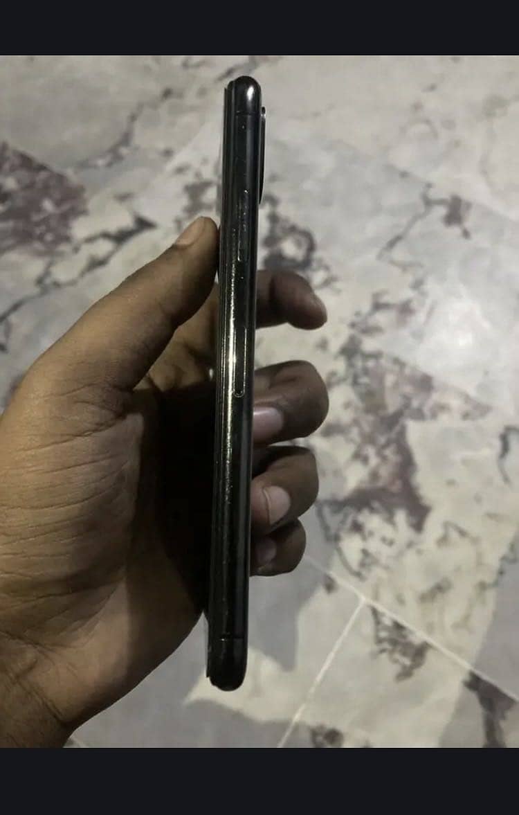 Apple iPhone X 2