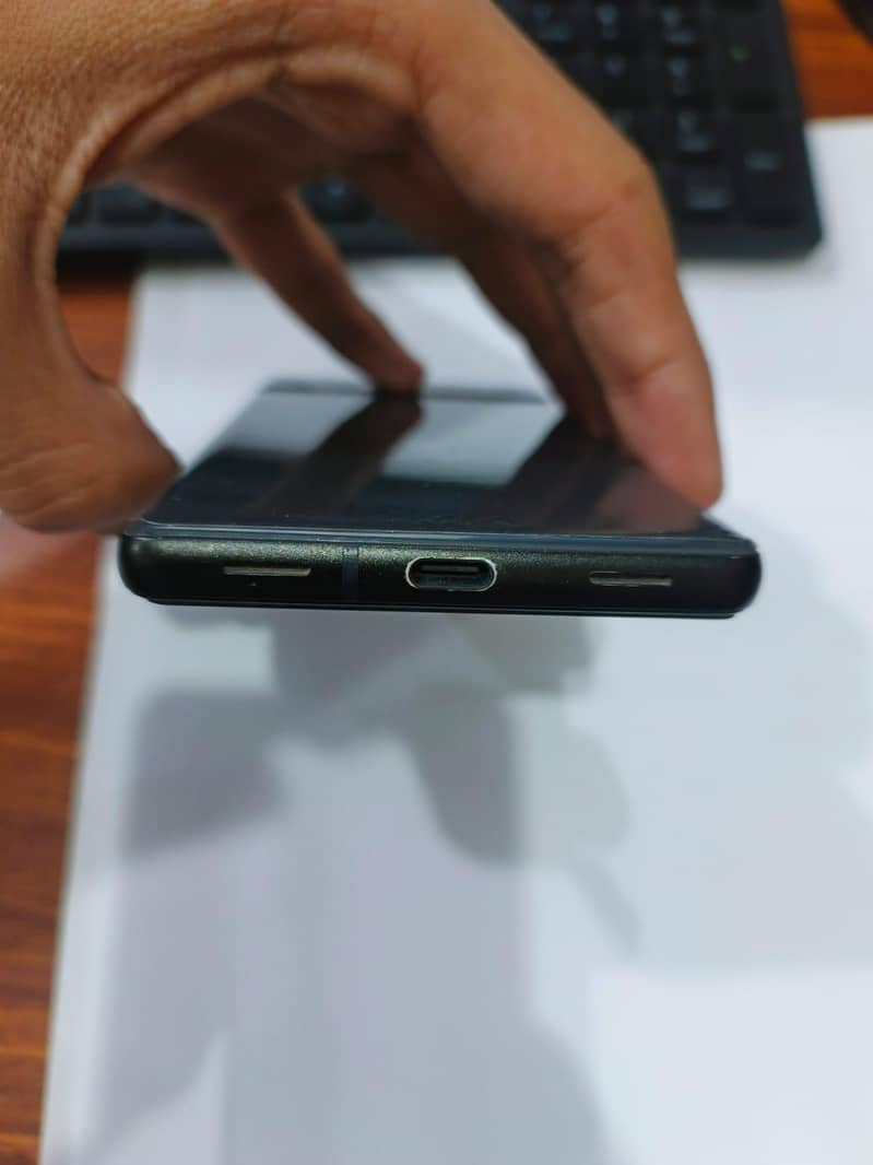 Google Pixel 6a 3
