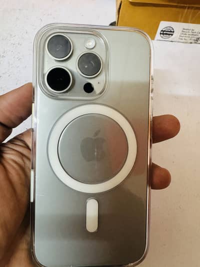 Apple iPhone 16 Pro